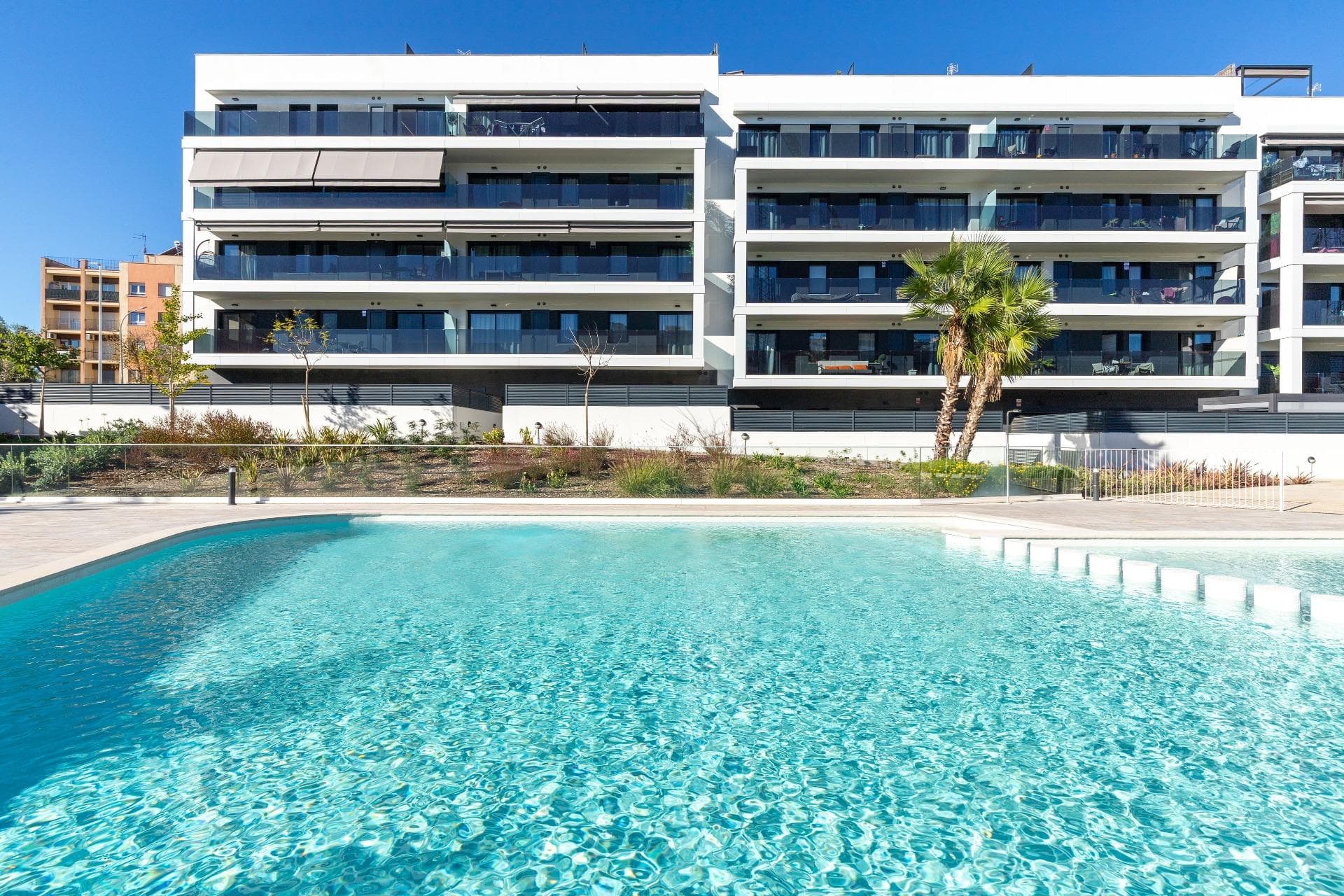 VACANCES ETERNES - Foto 1